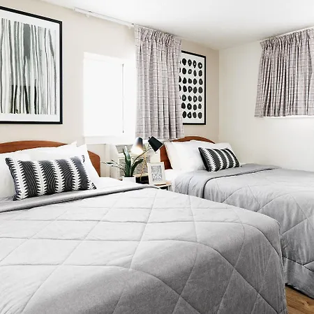 Intown Suites Extended Stay Columbus Oh - I-70E Hamilton Rd-3